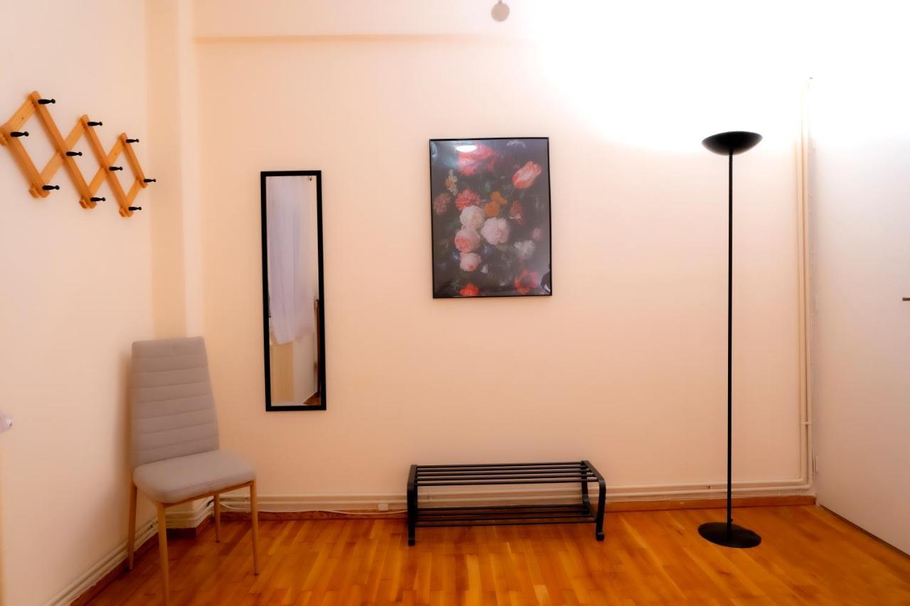 Myrtle, City Center Renovated Apartment Афіни Екстер'єр фото