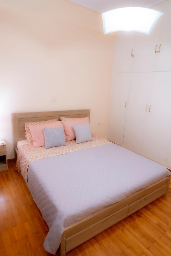 Myrtle, City Center Renovated Apartment Афіни Екстер'єр фото
