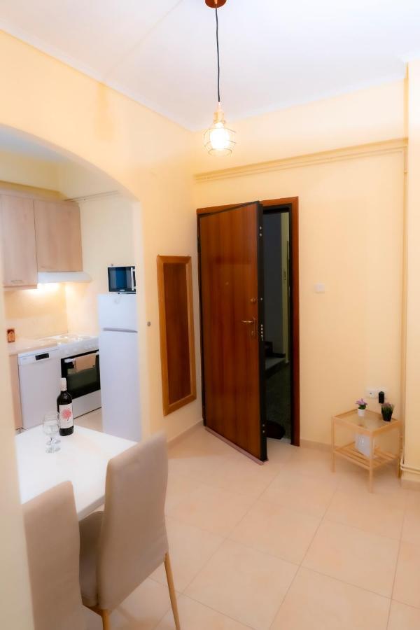 Myrtle, City Center Renovated Apartment Афіни Екстер'єр фото